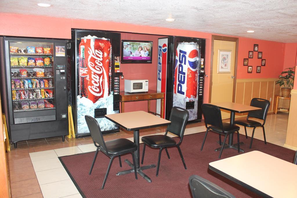 Bays Inn And Suites Baytown Exterior foto